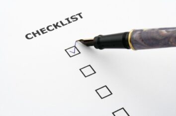 Implementing Checklists: Centralized or Decentralized