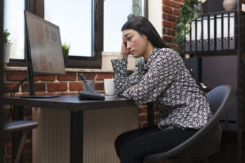 From Delayed Deadlines to Unhappy Clients: How to Avoid the Pitfalls of Poor Project Management