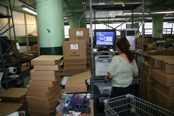 gilt-groupe-fulfillment-7 Gilt Groupe Packing Fulfillment Distribution